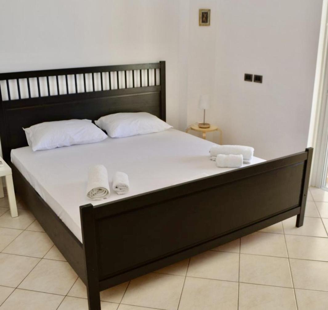 סרנדה Andi Apartment מראה חיצוני תמונה